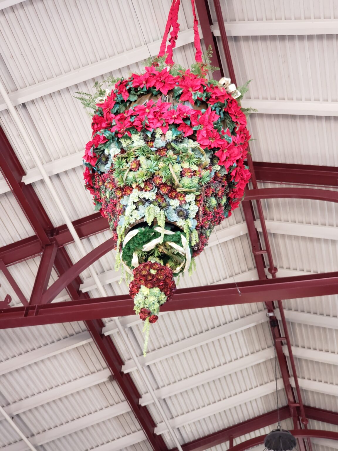 Disney Springs 2020 Christmas ⋆ malarkey