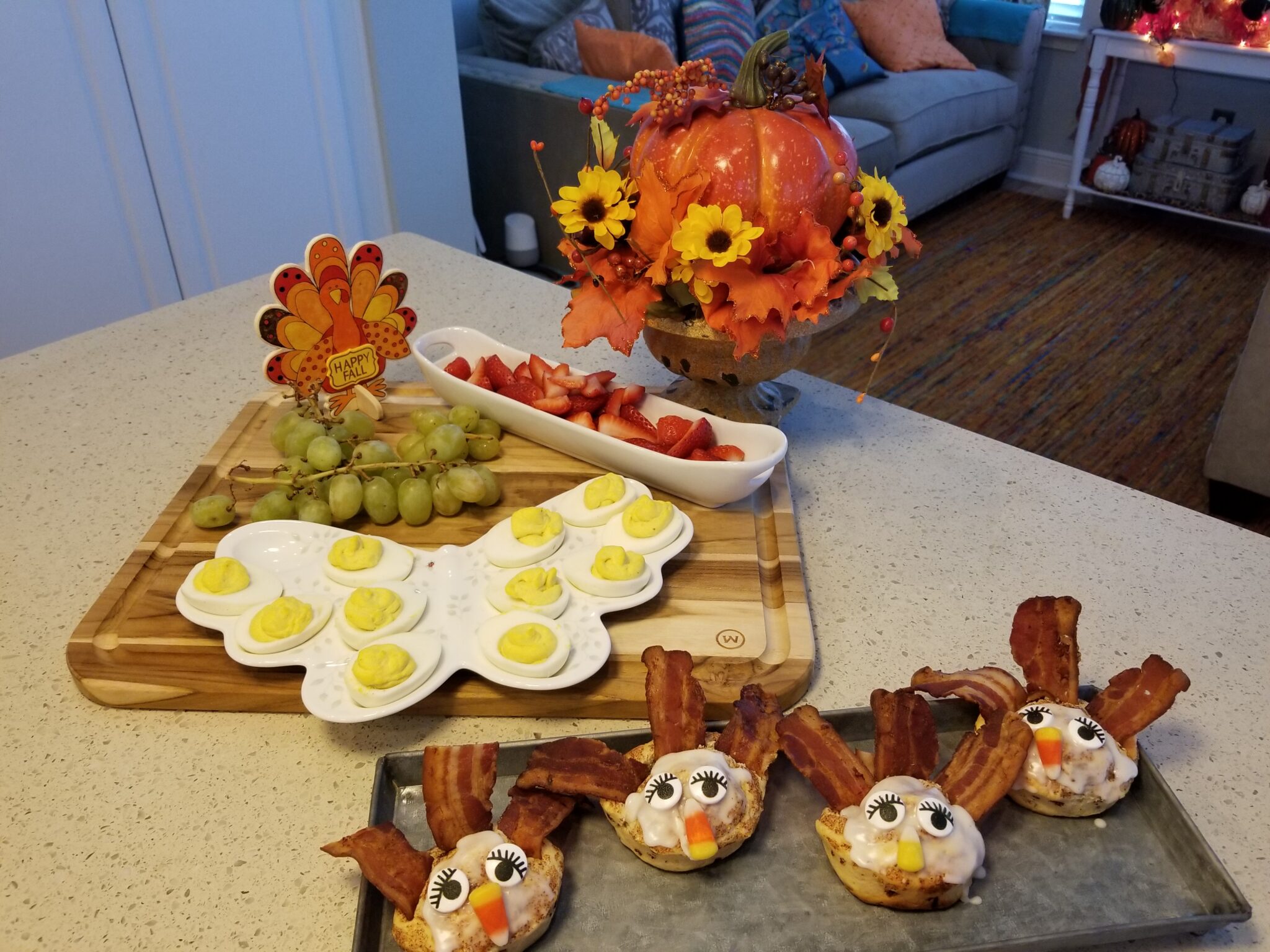 Turkey Cinnamon Rolls EASY ⋆ malarkey